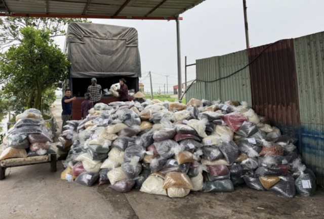 Sữa, thuốc, thực phẩm chức năng bị l&agrave;m giả: Nhận diện thế n&agrave;o?- Ảnh 5.