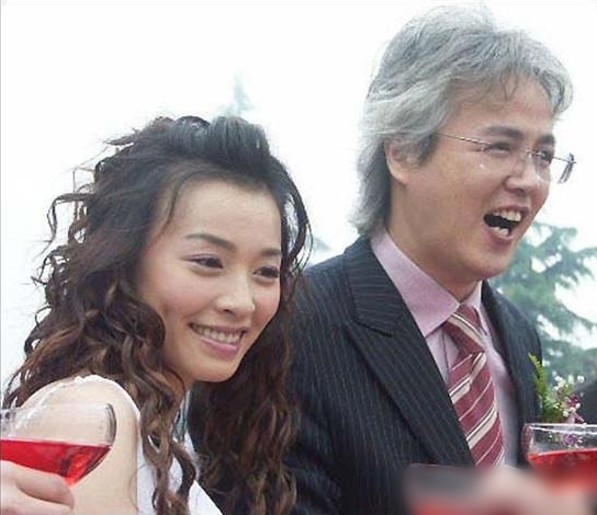 Nữ diễn viên sở hữu 107.000 tỷ, 96 bất động sản khắp cả nước, bị cấm đóng phim vì tội lỗi động trời- Ảnh 3. Nữ diễn viên sở hữu 107.000 tỷ, 96 bất động sản khắp cả nước, bị cấm đóng phim vì tội lỗi động trời- Ảnh 3.