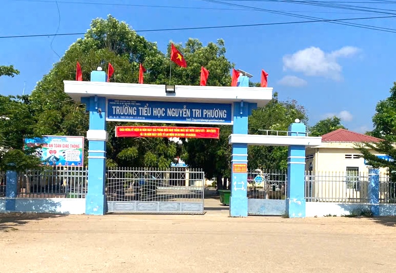 Tạm giữ thầy giáo dâm ô nhiều nữ sinh Tiểu học tại gia Lai - Ảnh 1.