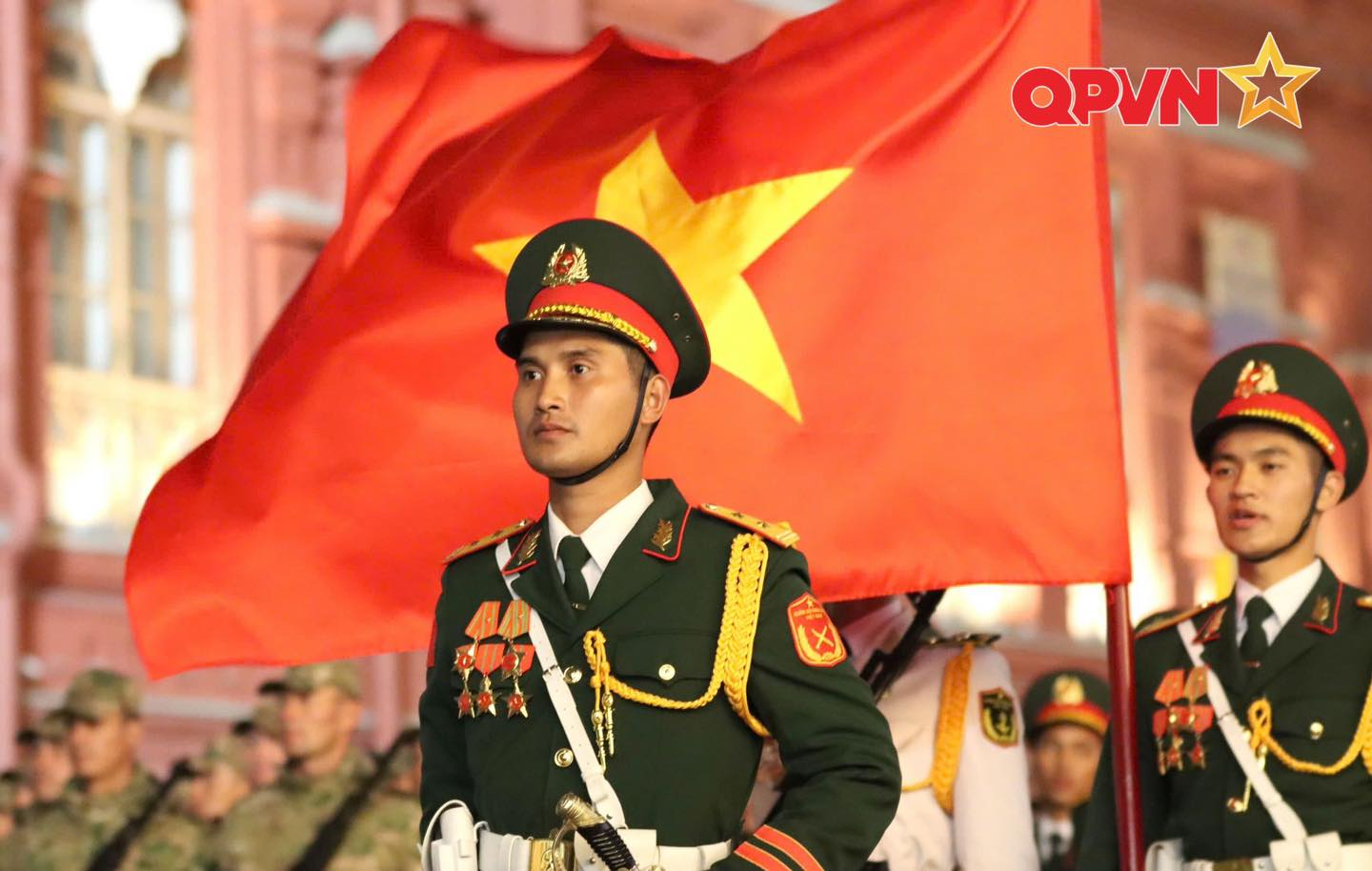 Khối trưởng duyệt binh của Quân đội Nhân dân Việt Nam tại Quảng trường Đỏ: Sinh năm 2000, cao hơn 1m8, đã có hậu phương vững chắc- Ảnh 8.