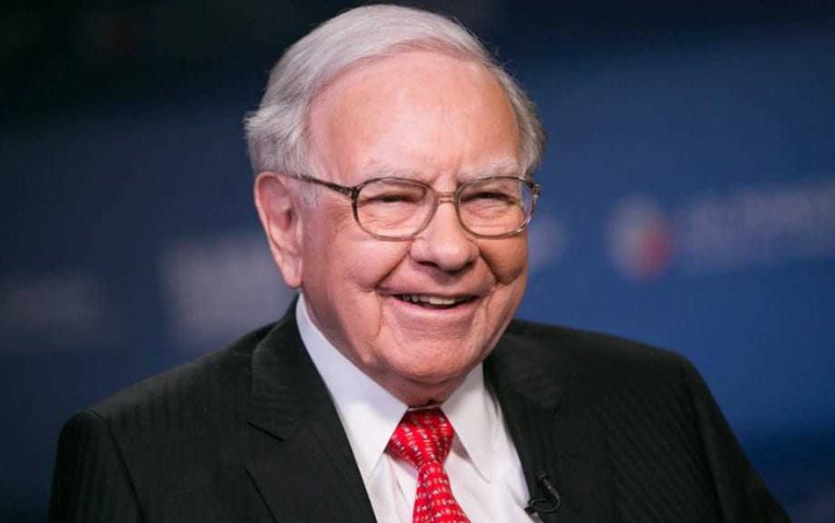 Bí quyết giữ hạnh phúc hôn nhân từ Warren Buffett với kỳ vọng thấp - Ảnh 1. Bí quyết giữ hạnh phúc hôn nhân từ Warren Buffett với kỳ vọng thấp - Ảnh 1.