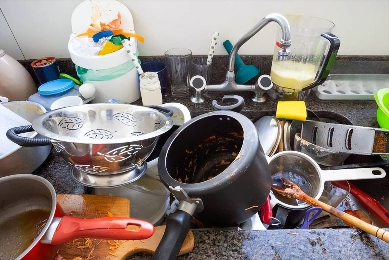 8 món đồ không nên có trong nhà để tránh vận xui và năng lượng tiêu cực - Ảnh 1.