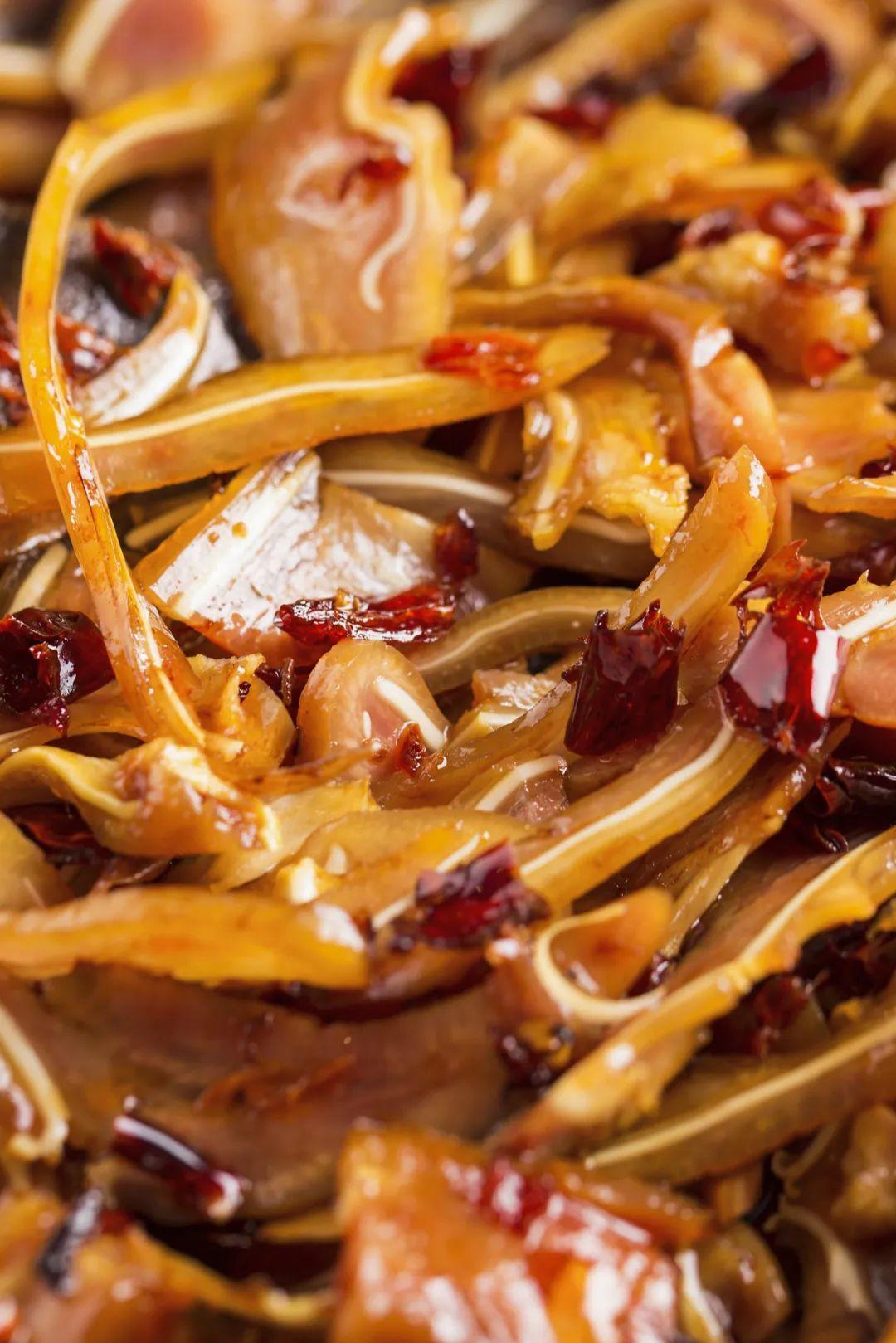 Món ăn “nặng mùi” nhưng gây "nghiện": Vì sao nội tạng động vật lại khiến người Trung Quốc mê mẩn đến vậy? - Ảnh 6. Món ăn “nặng mùi” nhưng gây "nghiện": Vì sao nội tạng động vật lại khiến người Trung Quốc mê mẩn đến vậy? - Ảnh 6.