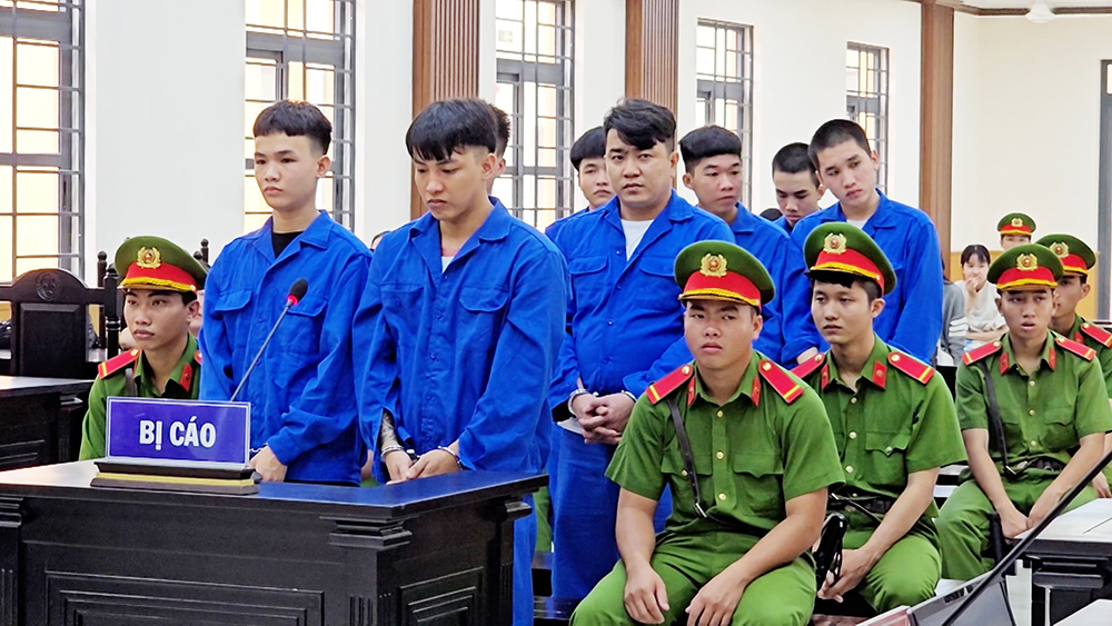 Đối tượng trong vụ giết nhầm người gây rúng động ở An Giang đã ra đầu thú - Ảnh 2.