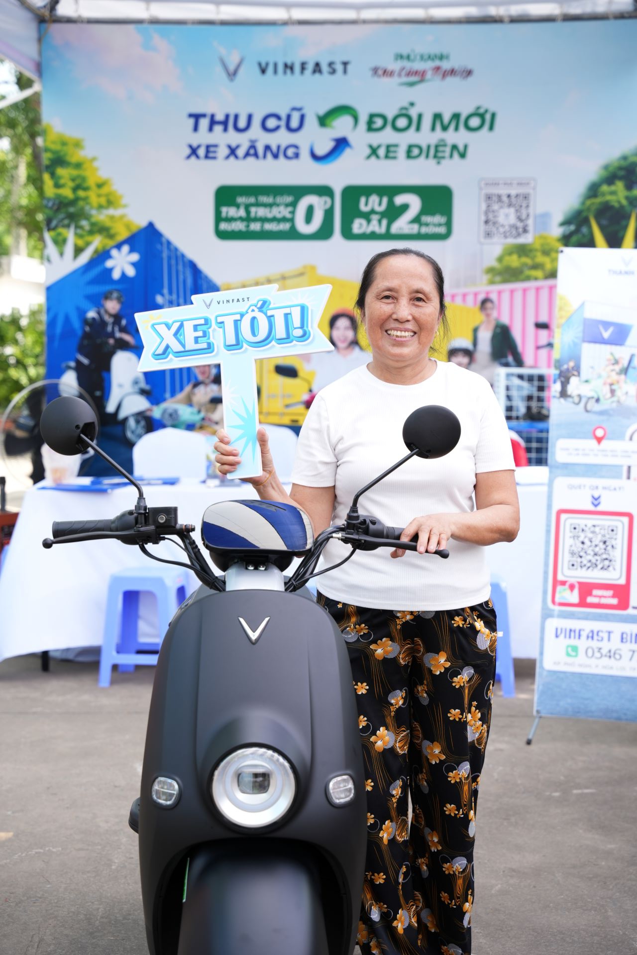 VinFast “phủ xanh” khu công nghiệp tại Bình Dương: Công nhân chen chân lái thử xe máy điện, nhiều người chốt đơn “trong 1 nốt nhạc”- Ảnh 6.