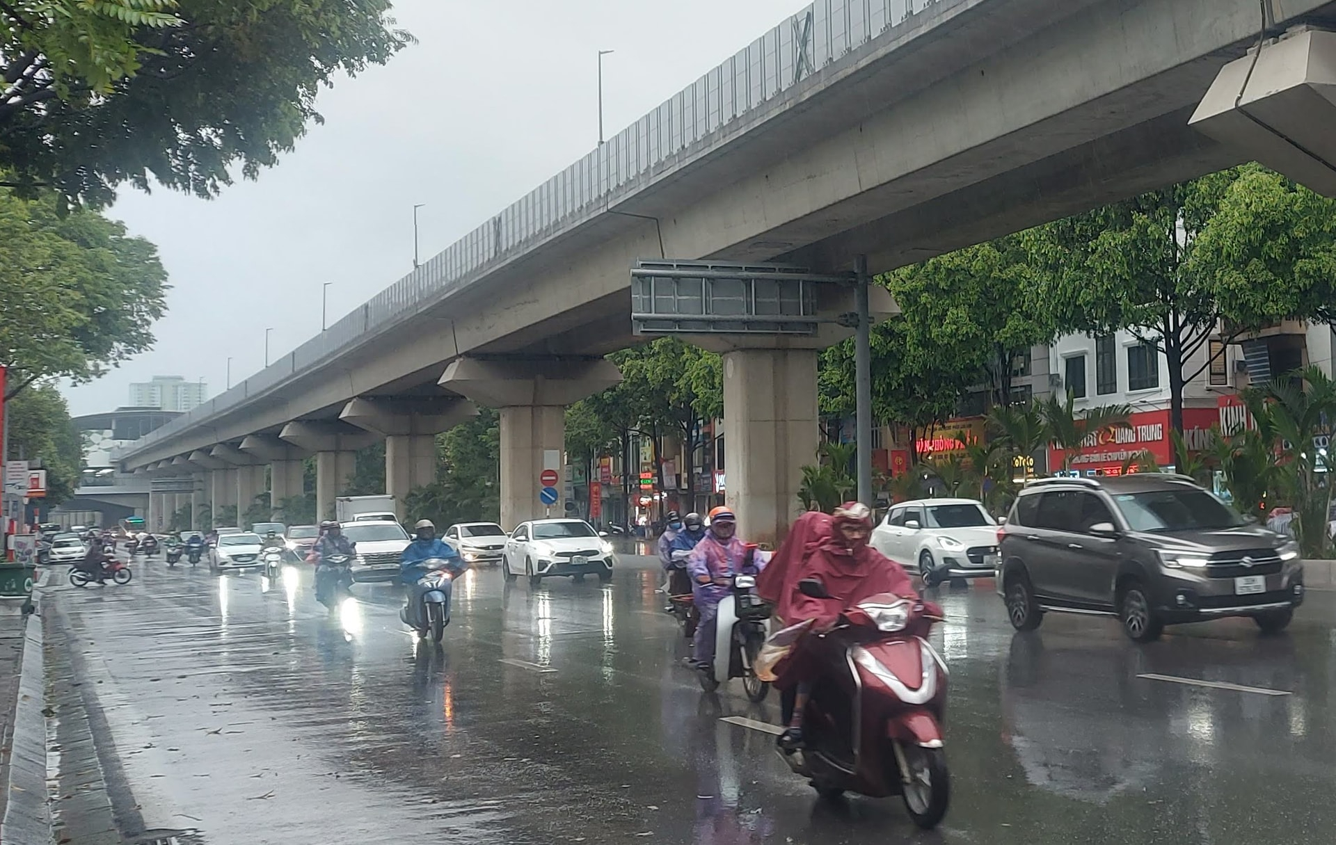 Miền Bắc sắp đón đợt mưa vừa, mưa to nhiều ngày liên tiếp - Ảnh 1.