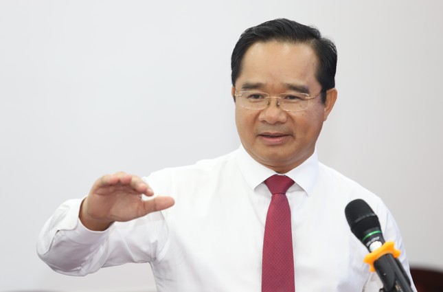 Chủ tịch UBND TPHCM Nguyễn Văn Được nhận nhiệm vụ Trưởng Tiểu ban Nghị quyết 57 - Ảnh 1. Chủ tịch UBND TPHCM Nguyễn Văn Được nhận nhiệm vụ Trưởng Tiểu ban Nghị quyết 57 - Ảnh 1.