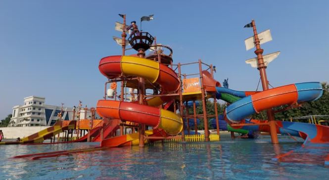 Nam thanh niên 20 tuổi đuối nước tử vong tại công viên nước, gia đình yêu cầu điều tra- Ảnh 1.