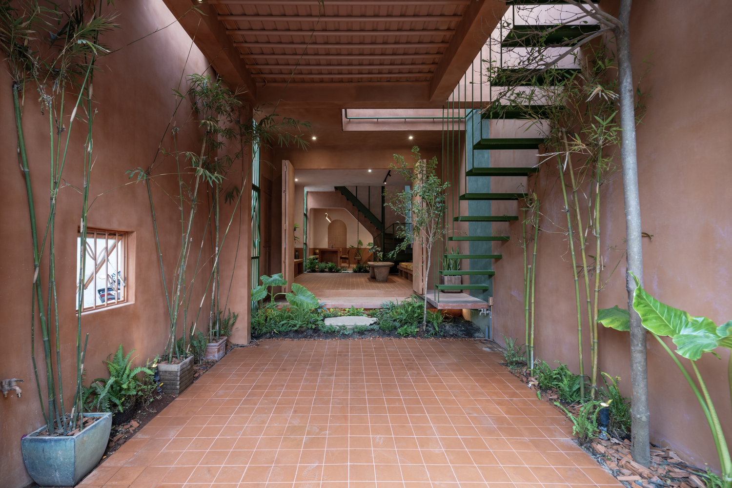 Khám phá Earthenware House 70m2 với sân vườn BBQ tại tỉnh Bình Dương giàu có - Ảnh 3.