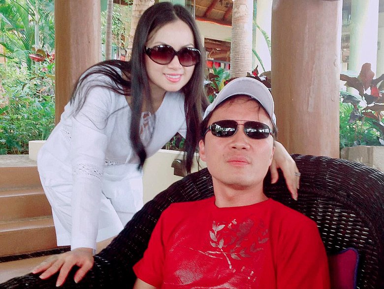 Ca sĩ Việt giàu nhất thế giới: Nơi ở như lâu đài, mua penthouse đắt nhất nước Mỹ, có nhà hát opera riêng - Ảnh 2. Ca sĩ Việt giàu nhất thế giới: Nơi ở như lâu đài, mua penthouse đắt nhất nước Mỹ, có nhà hát opera riêng - Ảnh 2.