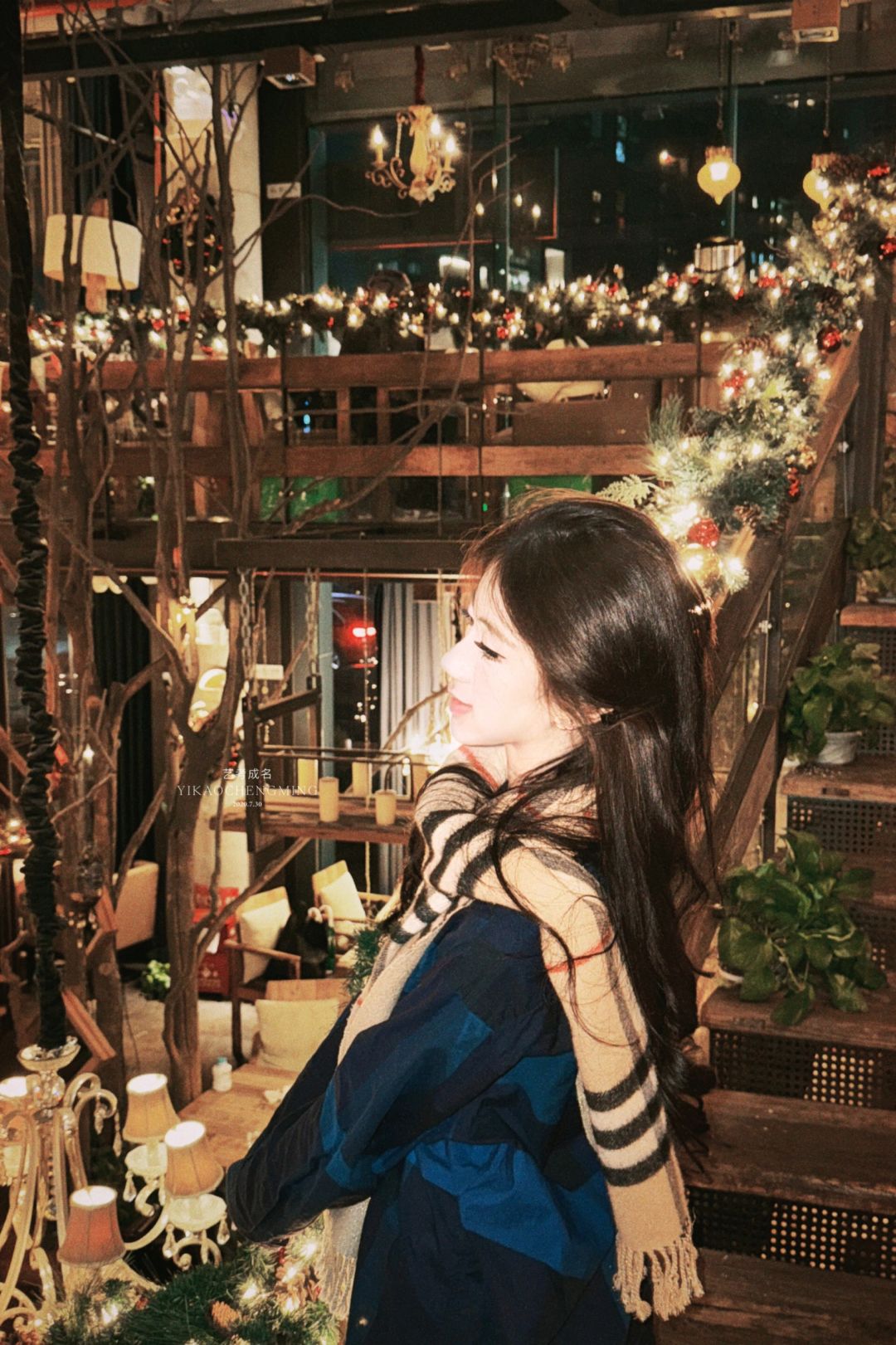 Nữ sinh cầm bảng tại hội thao tạo khoảnh khắc "kinh diễm" c&oacute; 1-0-2: Thanh xu&acirc;n sao c&oacute; thể thiếu một nữ thần như thế?- Ảnh 7.