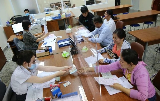 Thủ tướng yêu cầu bố trí kinh phí cho chế độ cán bộ công chức khi sắp xếp bộ máy - Ảnh 1. Thủ tướng yêu cầu bố trí kinh phí cho chế độ cán bộ công chức khi sắp xếp bộ máy - Ảnh 1.