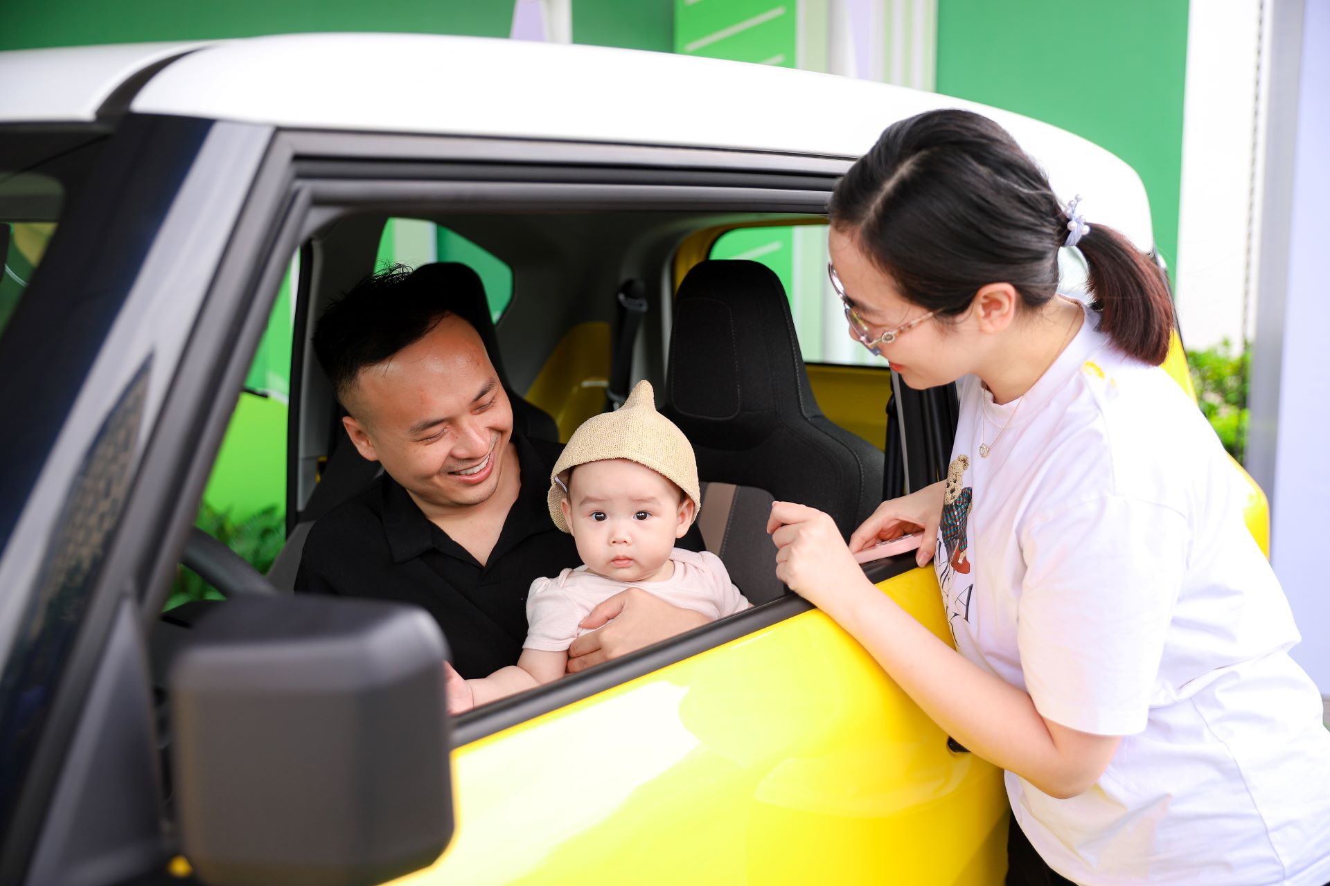Chuỗi sự kiện “Phủ Xanh, Sống Chất”: Chủ xe xăng đổi sang xe điện sau 30 phút cầm lái VF 6 - Ảnh 5.