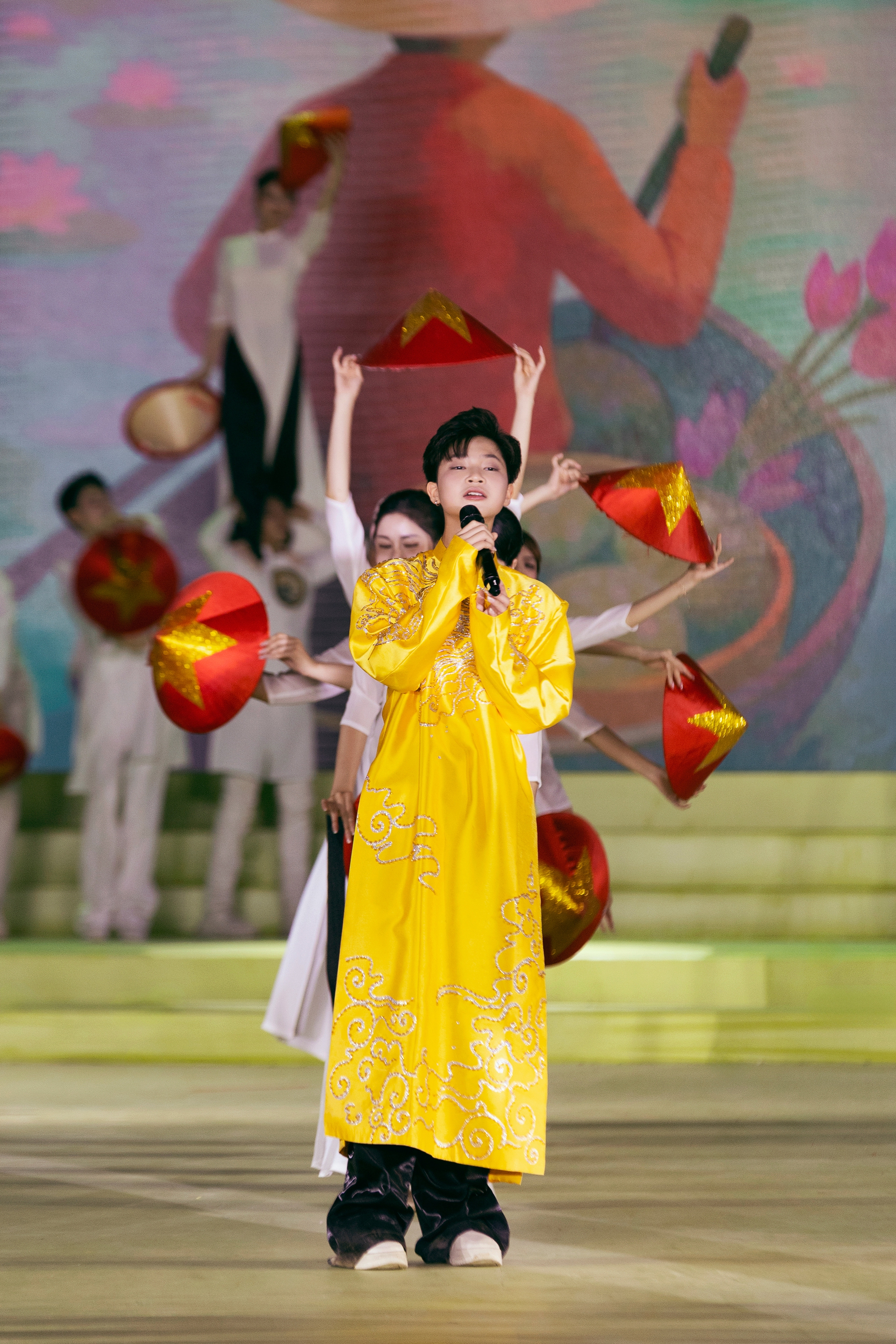 Chân dung tài năng nhí của showbiz Việt- Ảnh 7.