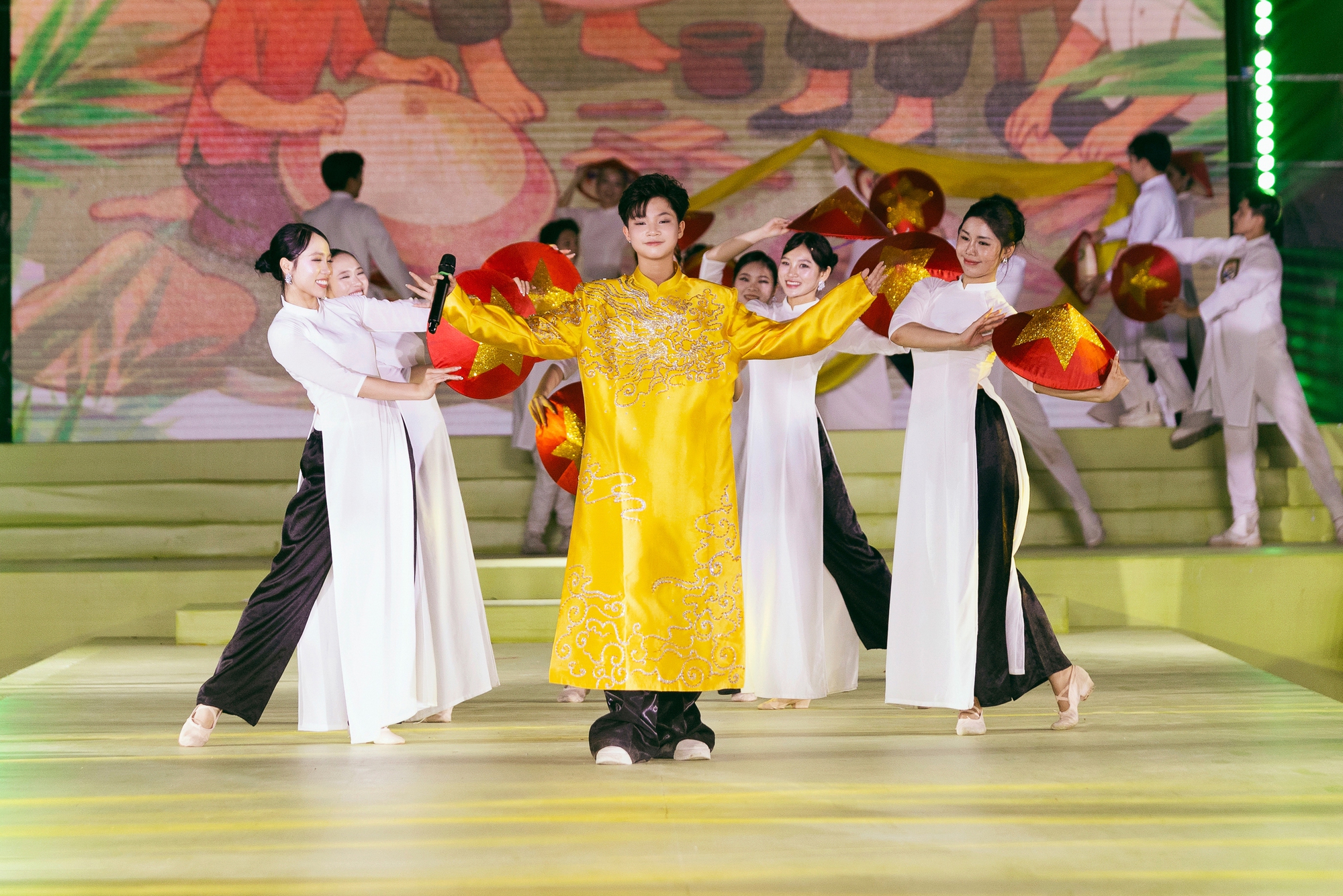 Chân dung tài năng nhí của showbiz Việt- Ảnh 6.