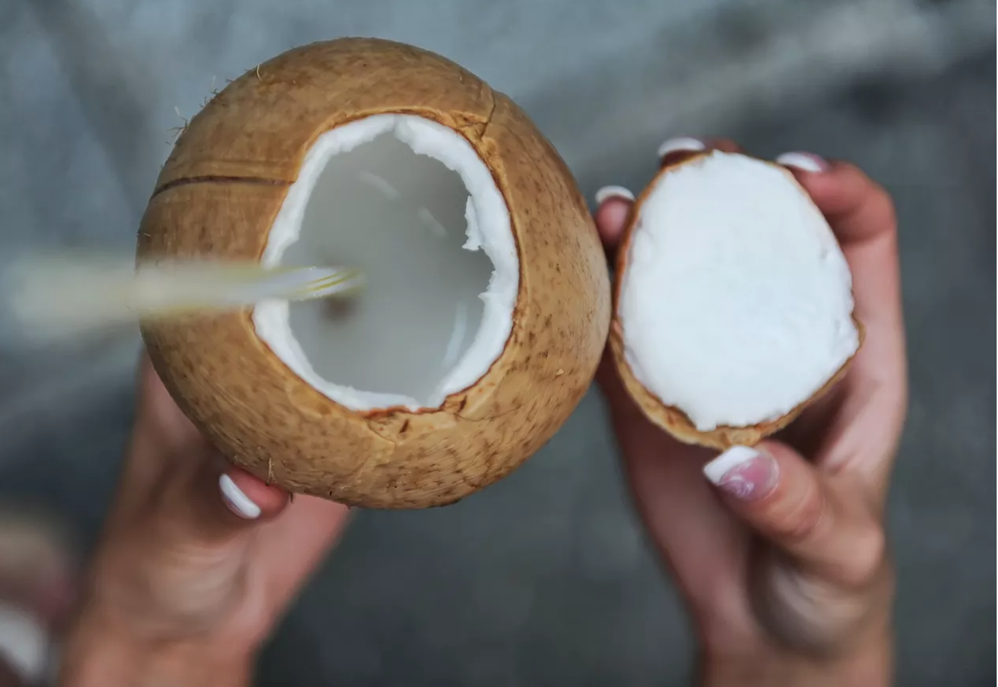 Dừa tươi - loại quả mùa hè giải khát, làm mát gan và thải độc hiệu quả - Ảnh 2.