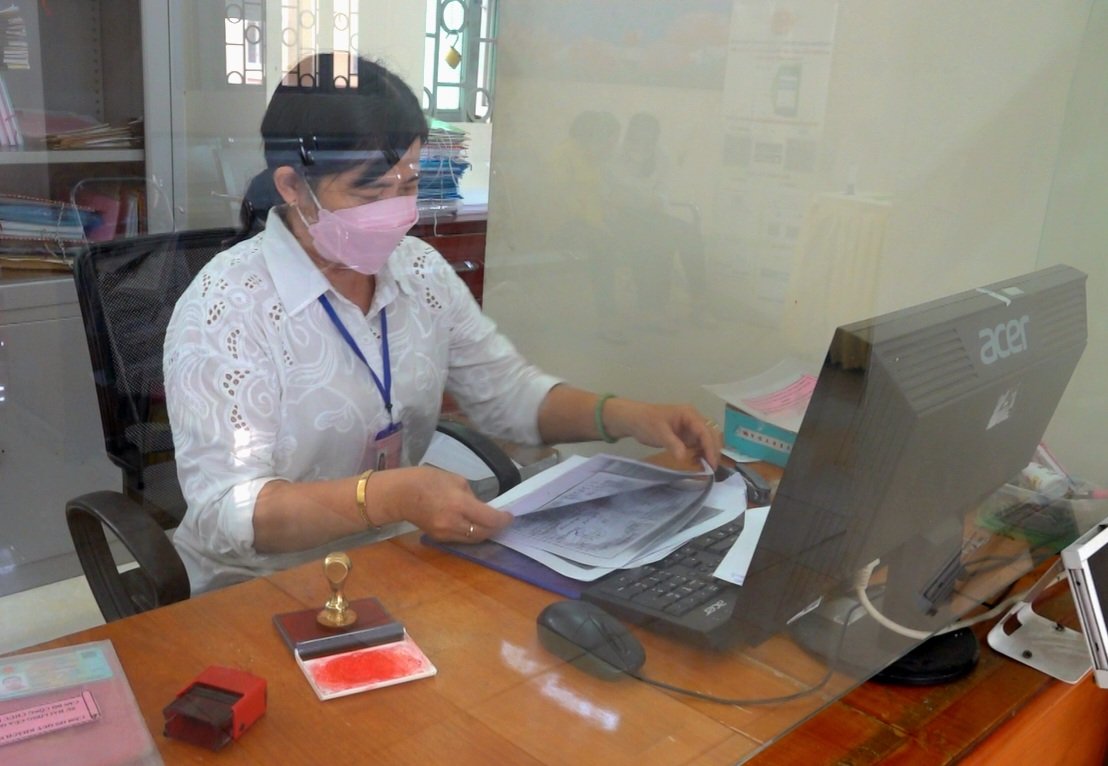 5 Chính sách mới về tuyển dụng công chức cấp xã cần biết ngay - Ảnh 2.