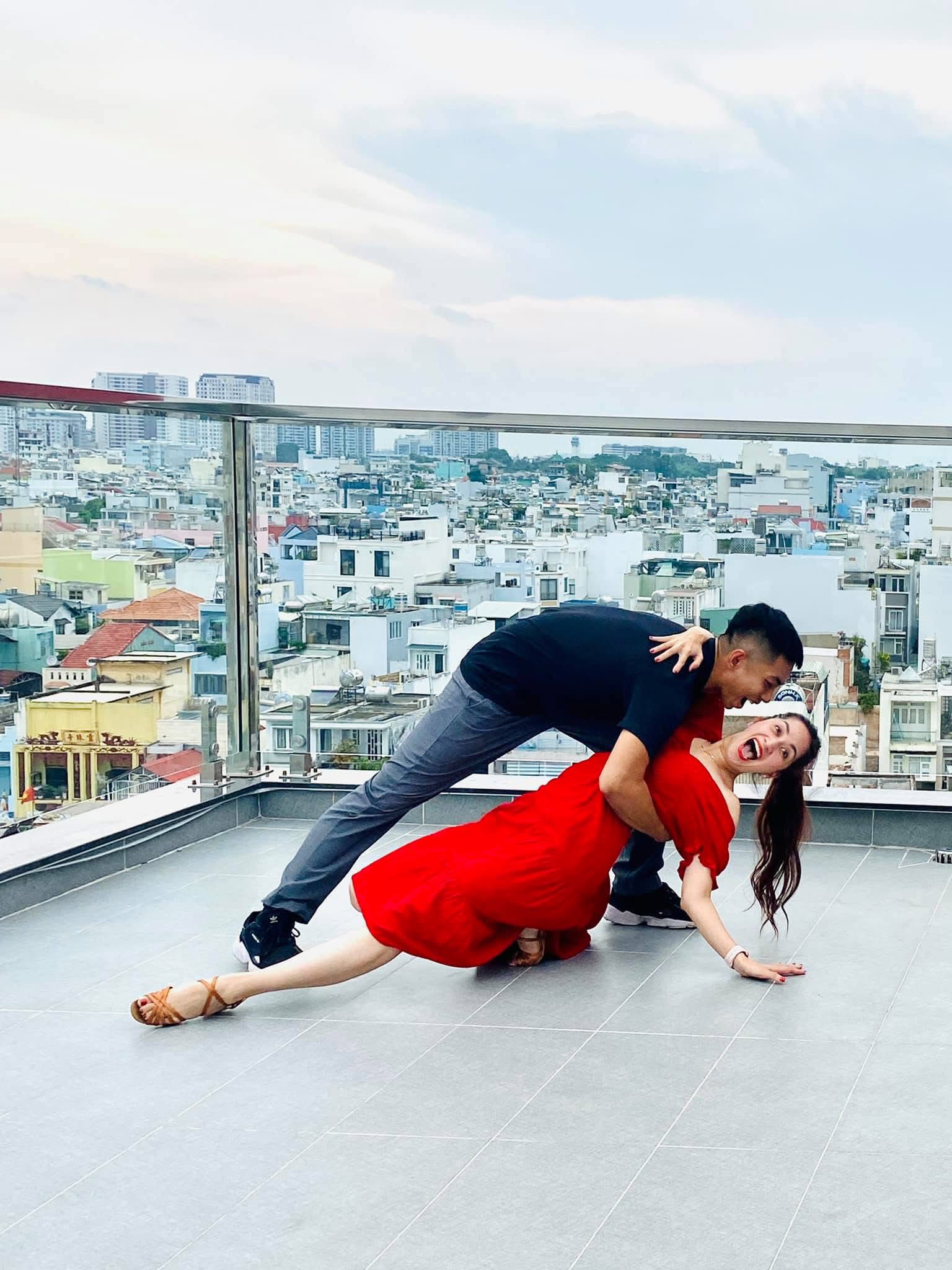 Khánh Thi bỗng nói hôn nhân với Phan Hiển là 'địa ngục', chỉ sống vì con, muốn bỏ nhà đi,... vì đâu nên nỗi?- Ảnh 3.