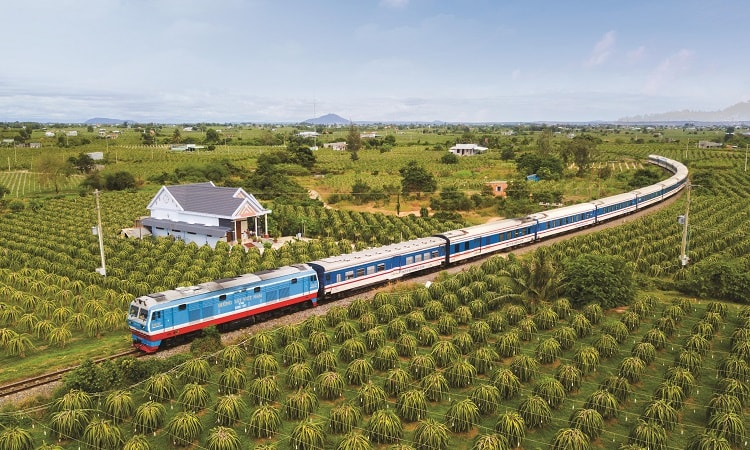 Siêu dự án đường sắt cao tốc Bắc – Nam hơn 61,3 tỷ USD vừa được doanh nghiệp của tỷ phú phạm Nhật Vượng đề xuất có gì đặc biệt?- Ảnh 1.