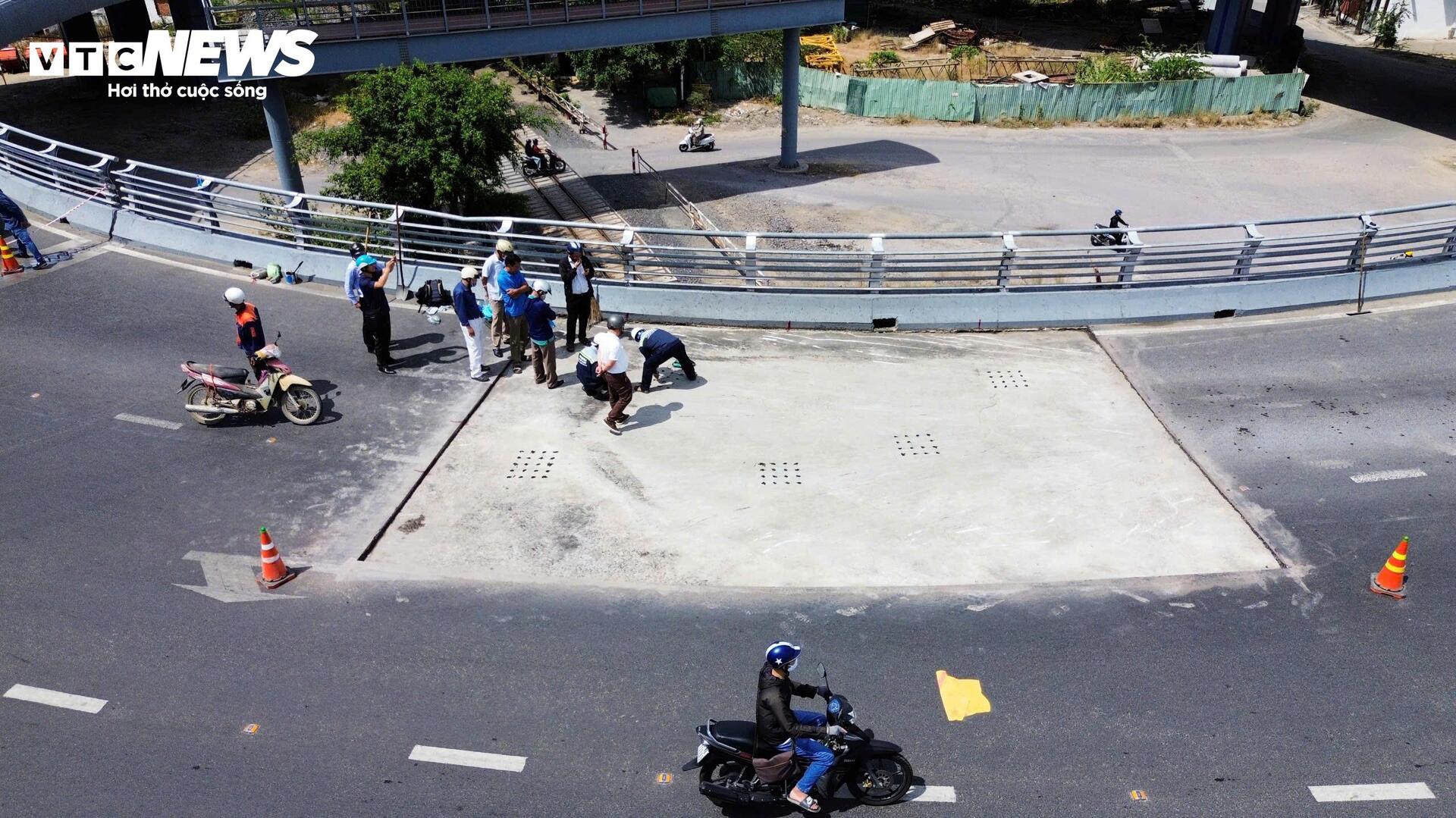 Kiểm tra vết sụt lún dự án nghìn tỷ của Tập đoàn Phúc Sơn tại Nha Trang - Ảnh 6. Kiểm tra vết sụt lún dự án nghìn tỷ của Tập đoàn Phúc Sơn tại Nha Trang - Ảnh 6.