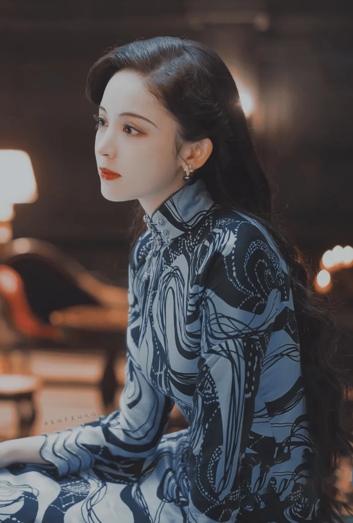 10 mỹ nhân mặc sườn xám đẹp nhất Trung Quốc: Lưu Diệc Phi xếp thứ 7, hạng 1 không có đối thủ suốt 25 năm- Ảnh 27.