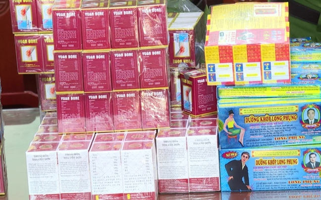 Mở đợt cao điểm chống thuốc giả, sữa giả, thực phẩm chức năng giả trên toàn quốc - Ảnh 2.