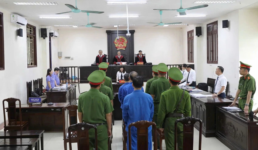 Đại diện Viện kiểm sát đề nghị chấp nhận kháng cáo của ông Lưu Bình Nhưỡng - Ảnh 2.