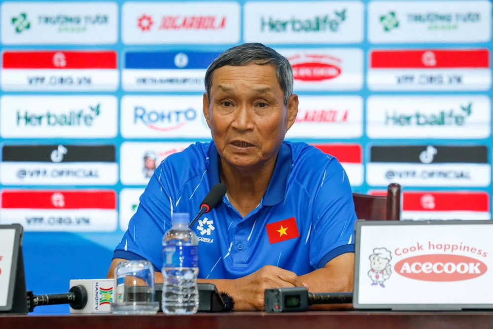 Đấu nữ Werder Bremen, HLV Mai Đức Chung sẽ trao cơ hội cho cầu thủ trẻ - Ảnh 1.