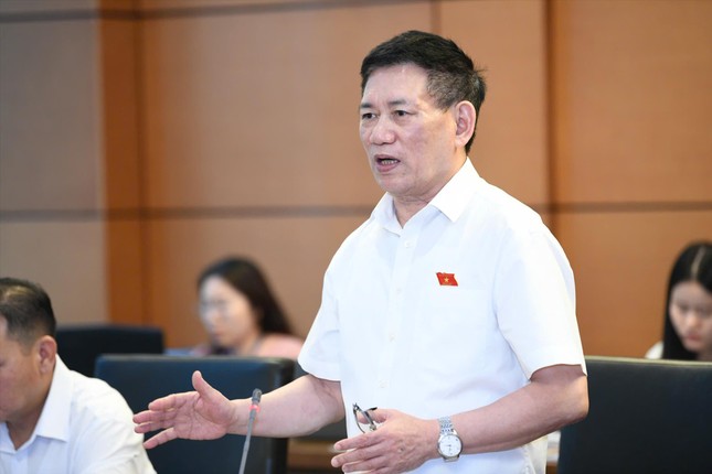 Doanh nhân vi phạm nhỏ có thể được tại ngọai theo chính sách kinh tế tư nhân mới - Ảnh 1. Doanh nhân vi phạm nhỏ có thể được tại ngọai theo chính sách kinh tế tư nhân mới - Ảnh 1.
