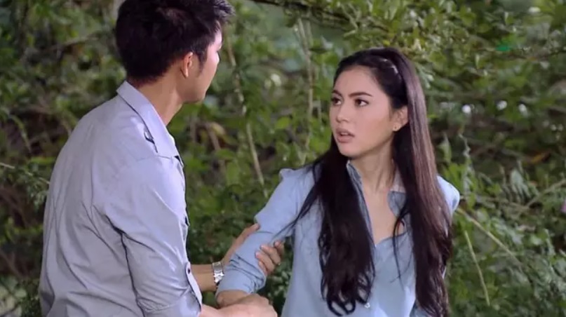 Ngay khi biết tin bạn gái bị ung thư giai đoạn cuối, tôi quyết định chia tay, nào ngờ nửa tháng sau nhận được thiệp mời cưới của cô ấy - Ảnh 1. Ngay khi biết tin bạn gái bị ung thư giai đoạn cuối, tôi quyết định chia tay, nào ngờ nửa tháng sau nhận được thiệp mời cưới của cô ấy - Ảnh 1.