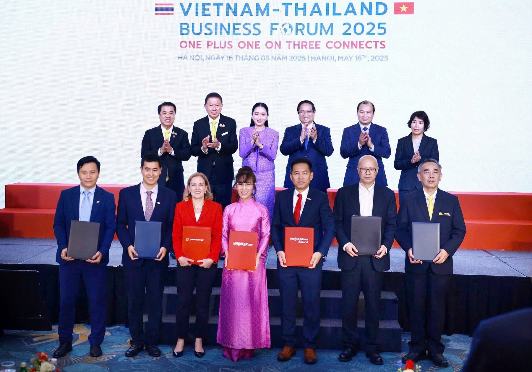 Hãng hàng không của tỷ phú Nguyễn Thị Phương Thảo sẽ chuyển giao 50 tàu bay Boeing 737 cho Vietjet Thái Lan - Ảnh 1.