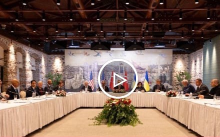 Đ&agrave;m ph&aacute;n Nga - Ukraine kết th&uacute;c trong v&ograve;ng chưa đầy 2 giờ - Ảnh 2.