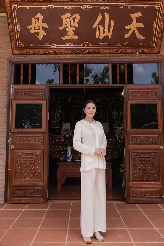 Nữ diễn viên sở hữu nông trại 50.000m² ở Đà Lạt, 5 két sắt kim cương, bỏ đóng phim vẫn hot khủng khiếp - Ảnh 6.