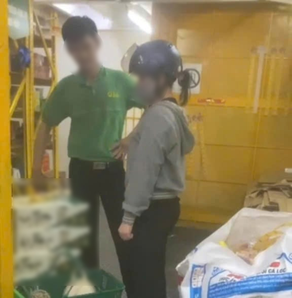 Vụ nữ hiệu trưởng trường mầm non vào siêu thị trộm đồ: Kết quả xử lý - Ảnh 1.