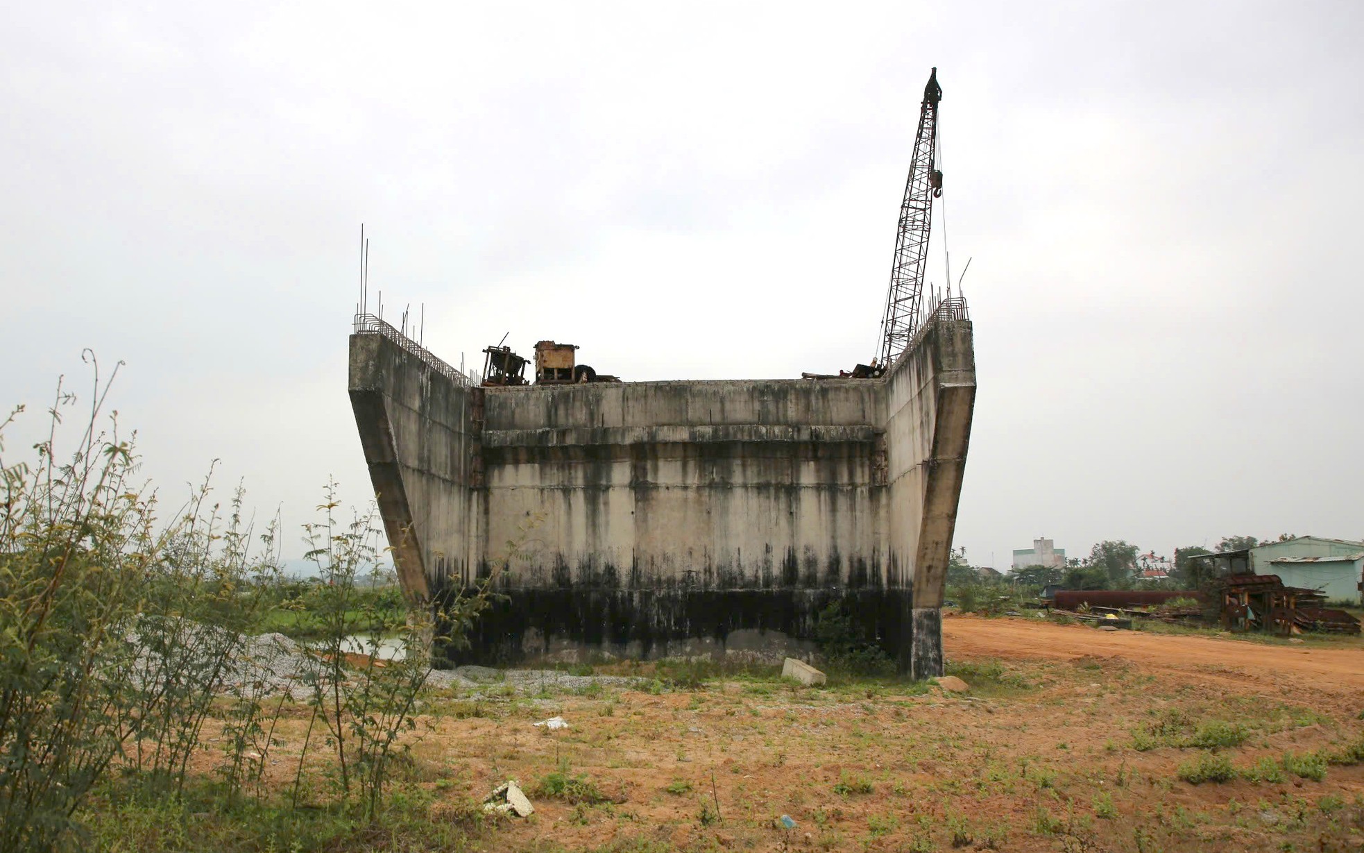 Dự án cầu Tam Tiến 220 tỷ vẫn dang dở sau 4 năm thi công tại Quảng Nam - Ảnh 5.