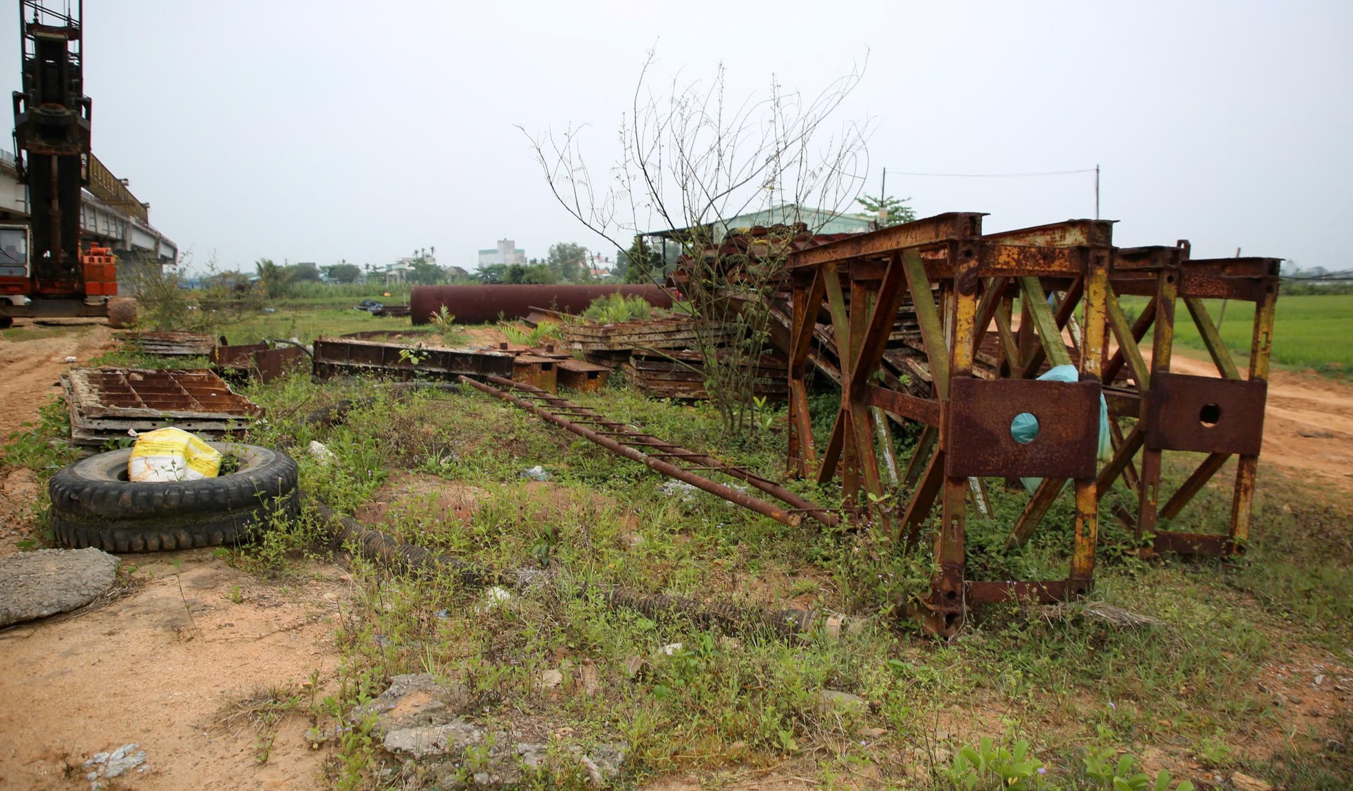 Dự án cầu Tam Tiến 220 tỷ vẫn dang dở sau 4 năm thi công tại Quảng Nam - Ảnh 6.