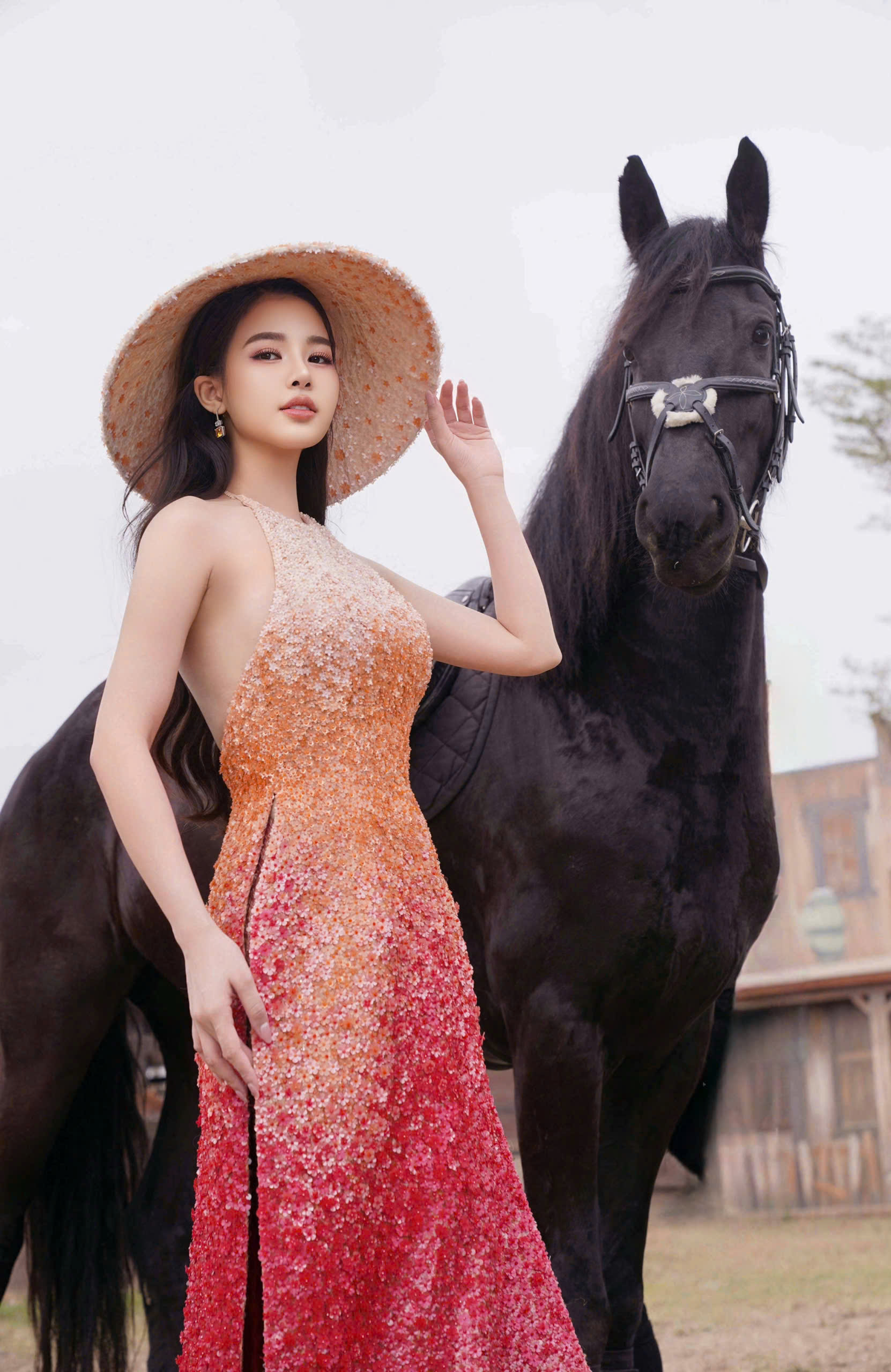 Nhan sắc thăng hạng của Á hậu Đỗ Hà Trang sau 6 tháng đăng quang- Ảnh 5.