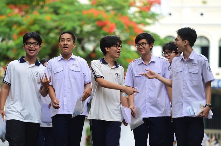 Ngành học cho nam sinh hướng nội giỏi khối A với mức lương cao và cơ hội nghề nghiệp - Ảnh 1. Ngành học cho nam sinh hướng nội giỏi khối A với mức lương cao và cơ hội nghề nghiệp - Ảnh 1.