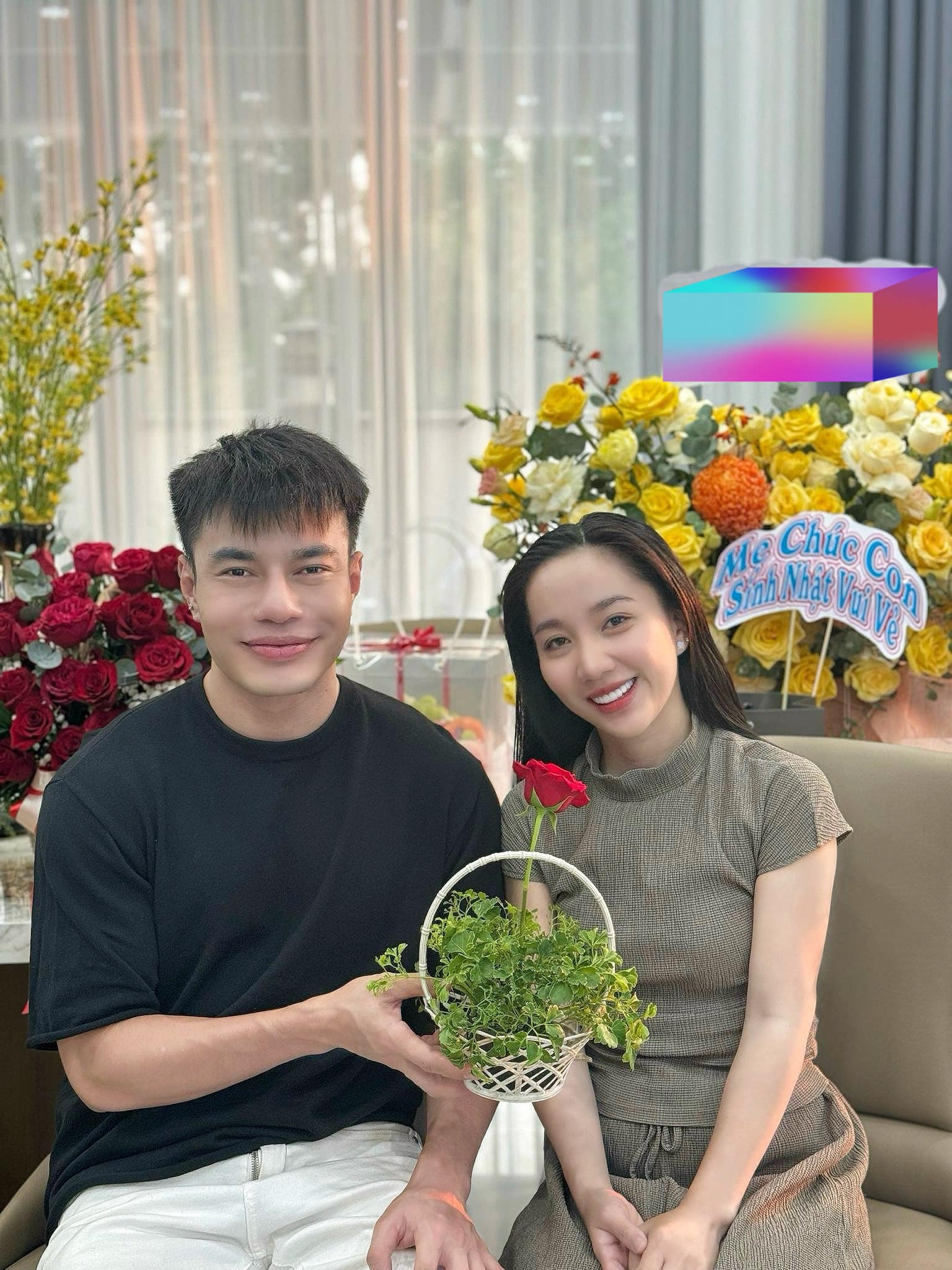 Rộ tin Lê Dương Bảo Lâm ly thân- Ảnh 3. Rộ tin Lê Dương Bảo Lâm ly thân- Ảnh 3.