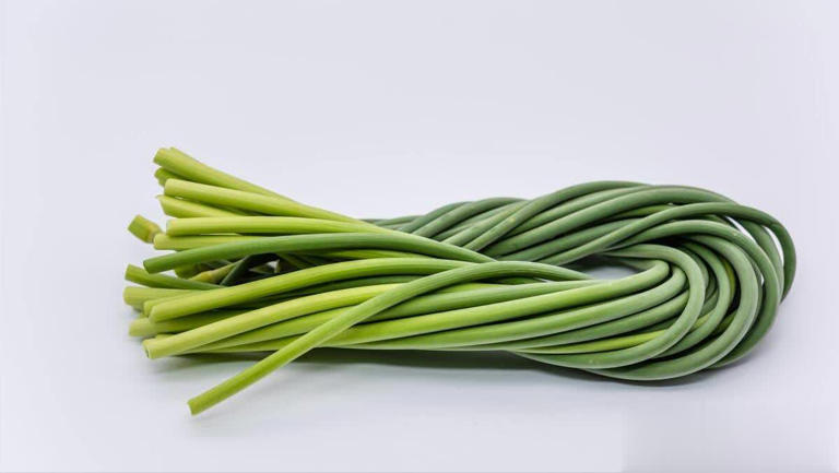 Đi chợ gặp 5 loại rau "kh&ocirc;ng ngậm thuốc trừ s&acirc;u" bổ như s&acirc;m n&agrave;y th&igrave; n&ecirc;n mua ngay- Ảnh 1.