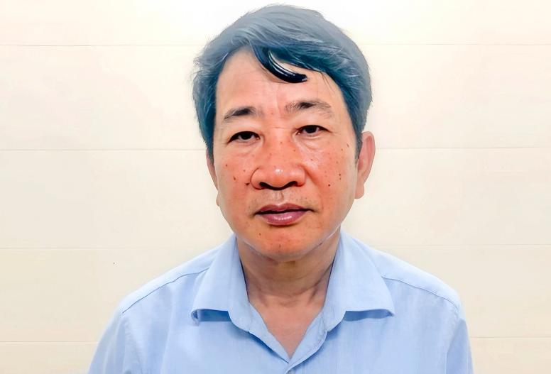 Một cựu giám đốc Bảo hiểm xã hội tỉnh nhận hối lộ định kỳ theo quý- Ảnh 1. Một cựu giám đốc Bảo hiểm xã hội tỉnh nhận hối lộ định kỳ theo quý- Ảnh 1.