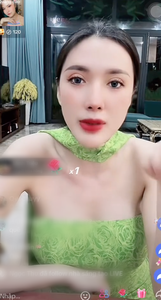 Căng thẳng tuyệt đối: Ngân 98 và Ngân Collagen Cần Thơ “đại chiến”, đến tận biệt phủ để đối chất- Ảnh 4. Căng thẳng tuyệt đối: Ngân 98 và Ngân Collagen Cần Thơ “đại chiến”, đến tận biệt phủ để đối chất- Ảnh 4.