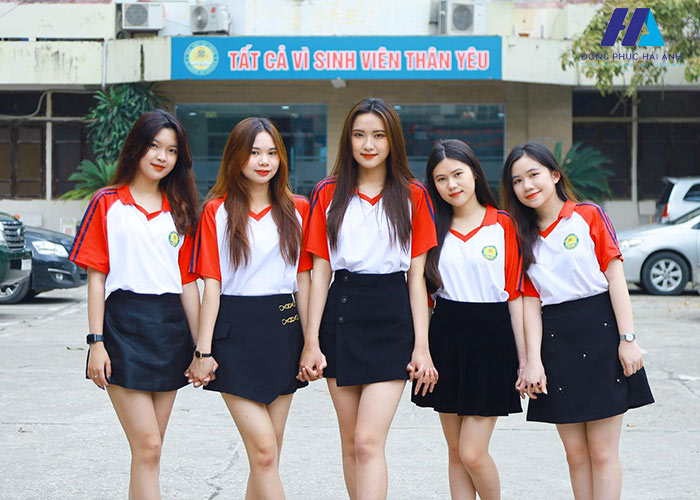 Nếu đồng phục sinh viên Việt Nam qua tay Gucci, Dior, Louis Vuitton: Có ai dám mặc đi học không?- Ảnh 11. Nếu đồng phục sinh viên Việt Nam qua tay Gucci, Dior, Louis Vuitton: Có ai dám mặc đi học không?- Ảnh 11.