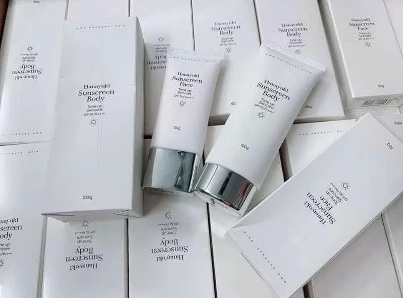 Kem chống nắng Hanayuki SPF 50 bị thu hồi do chỉ số kiểm nghiệm chỉ 2 , 4 - Ảnh 1. Kem chống nắng Hanayuki SPF 50 bị thu hồi do chỉ số kiểm nghiệm chỉ 2 , 4 - Ảnh 1.