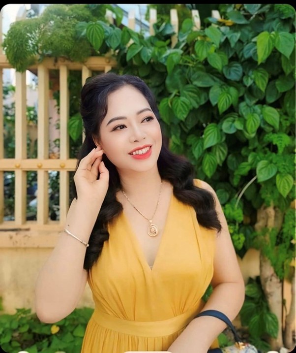 Nữ NSND luôn tự hào nhận "mình là gái quê", tuổi 58 "lên chức" vẫn giữ nét trẻ trung, năng động- Ảnh 2.