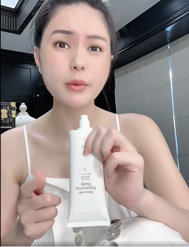 Kem chống nắng Hanayuki SPF 50 bị thu hồi do chỉ số kiểm nghiệm chỉ 2 , 4 - Ảnh 2. Kem chống nắng Hanayuki SPF 50 bị thu hồi do chỉ số kiểm nghiệm chỉ 2 , 4 - Ảnh 2.