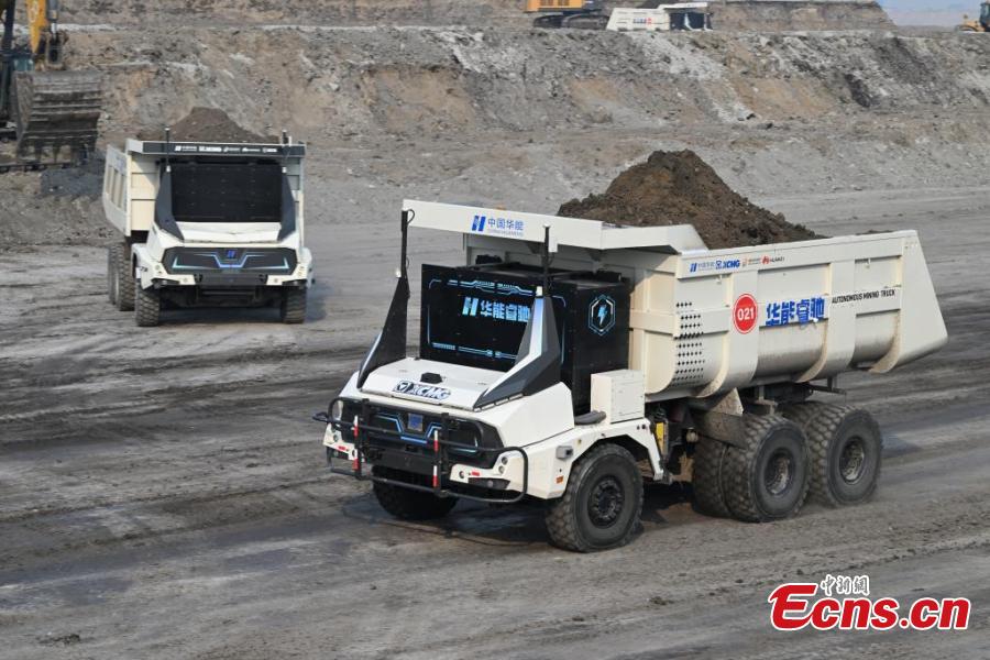 Đội xe tải tự hành không buồng lái của Trung Quốc: Cách mạng hóa ngành công nghiệp khai thác - Ảnh 3. Đội xe tải tự hành không buồng lái của Trung Quốc: Cách mạng hóa ngành công nghiệp khai thác - Ảnh 3.