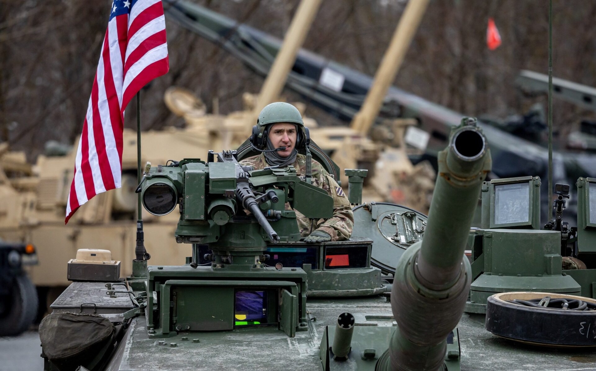 Điểm n&oacute;ng xung đột ng&agrave;y 18-5: Mỹ c&oacute; &yacute; định r&uacute;t h&agrave;ng ng&agrave;n qu&acirc;n khỏi ch&acirc;u &Acirc;u?- Ảnh 1.