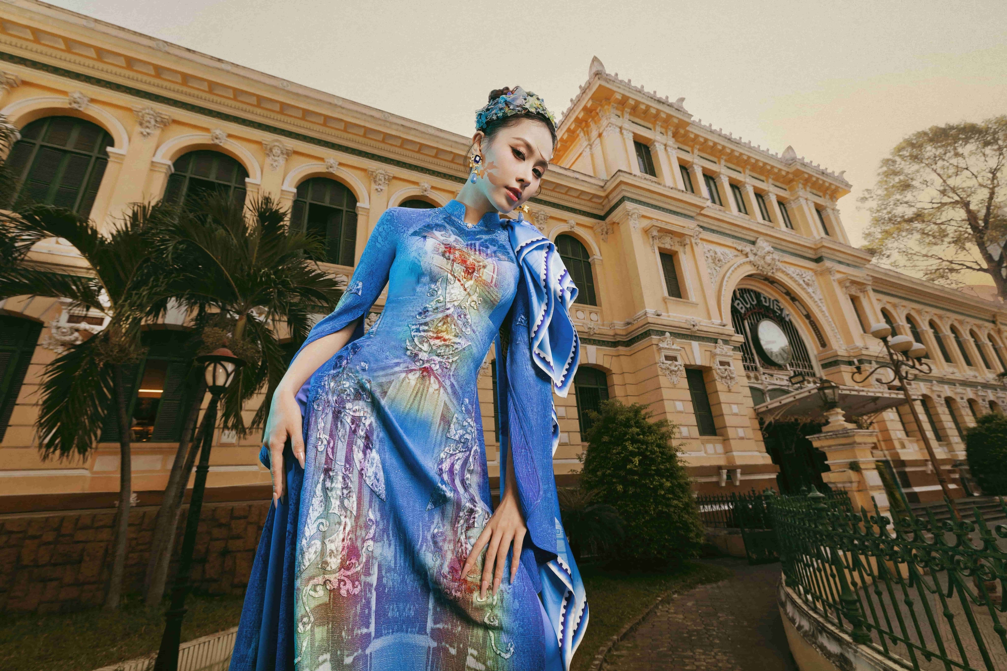 Bức thư thời trang 30 năm của NTK Đỗ Trịnh Hoài Nam và "nàng thơ" Ngọc Hằng- Ảnh 3.