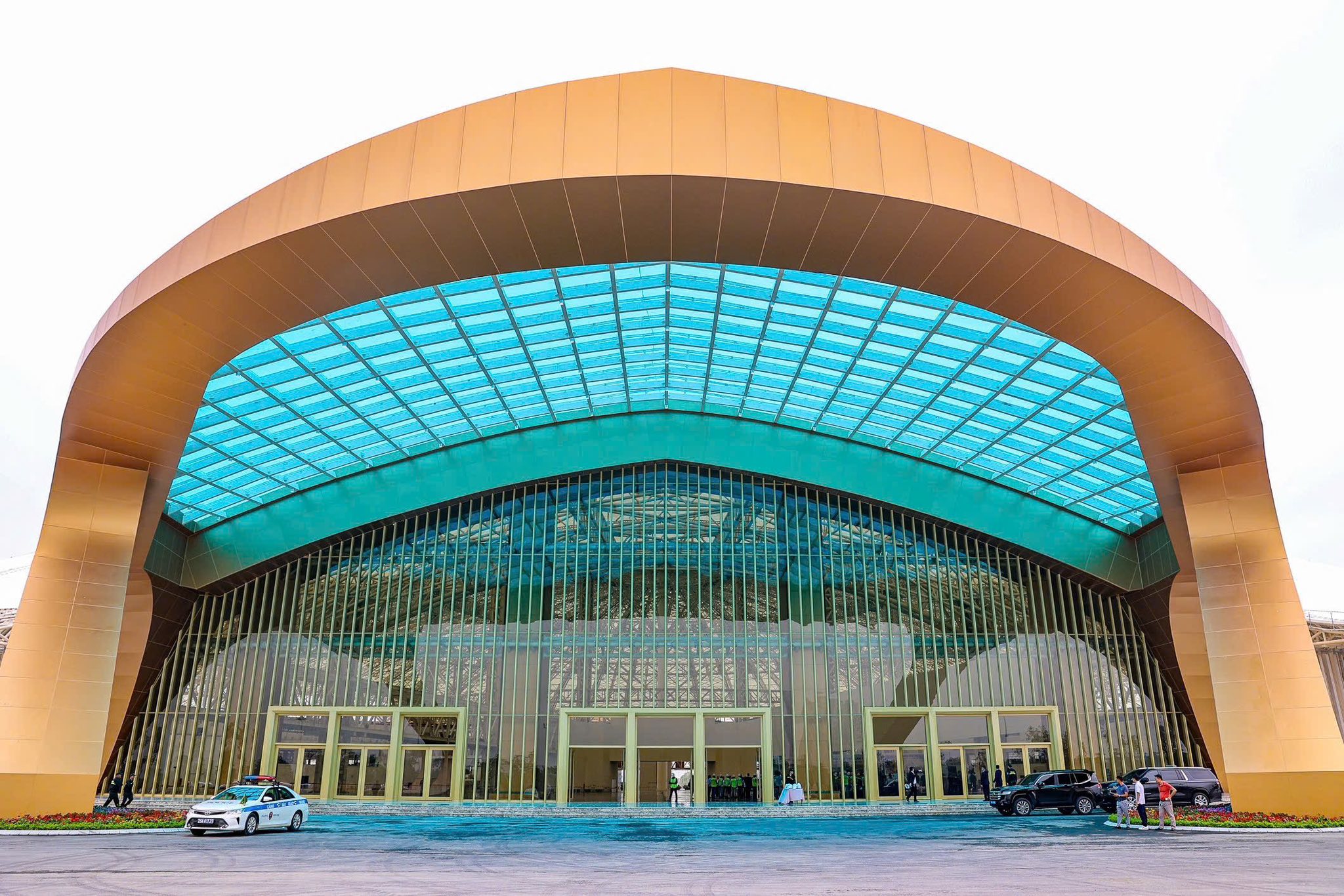 Thi công 'thần tốc', siêu dự án top 10 thế giới sẵn sàng đưa Việt Nam thành tâm điểm giao thương toàn cầu - Ảnh 4.